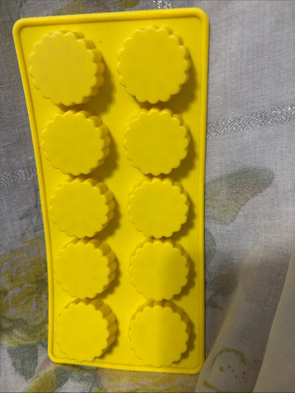 Silicone Assorted Mold Set - Yellow, Blue, Green, Brown - Picture 9 of 11